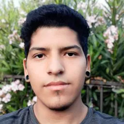 Mario Flores